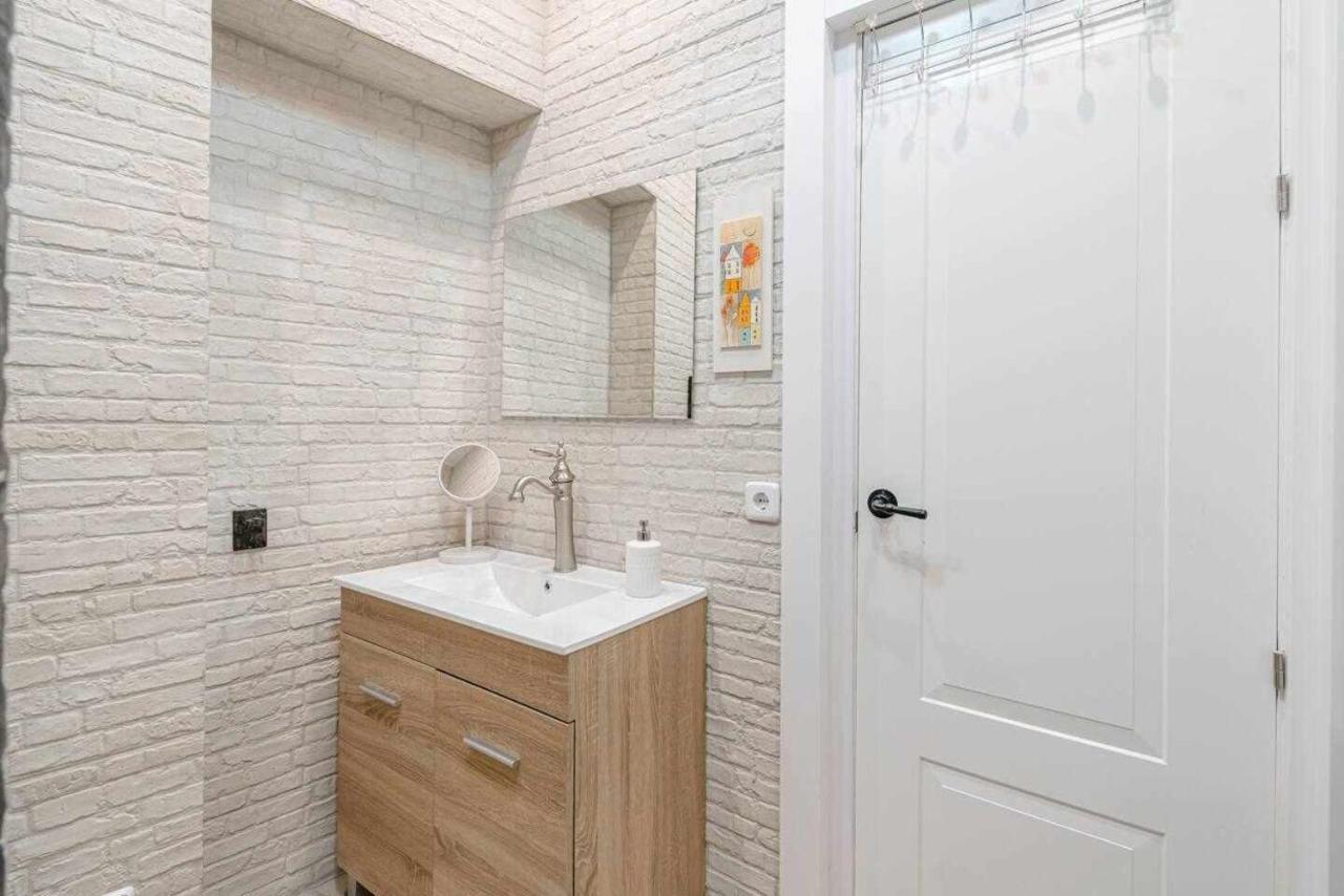 Apartmán Luminoso Y Centrico Apt 2 Hab Madrid Exteriér fotografie
